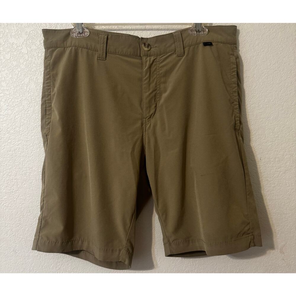 Travis Mathew Men's Khaki Shorts Size W 34 Inseam 9‎ In.